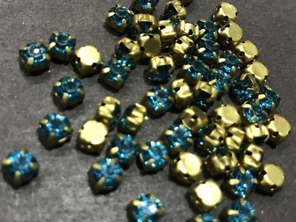 Blue Circular Resin Stones with Catcher (24SS - 5 mm)