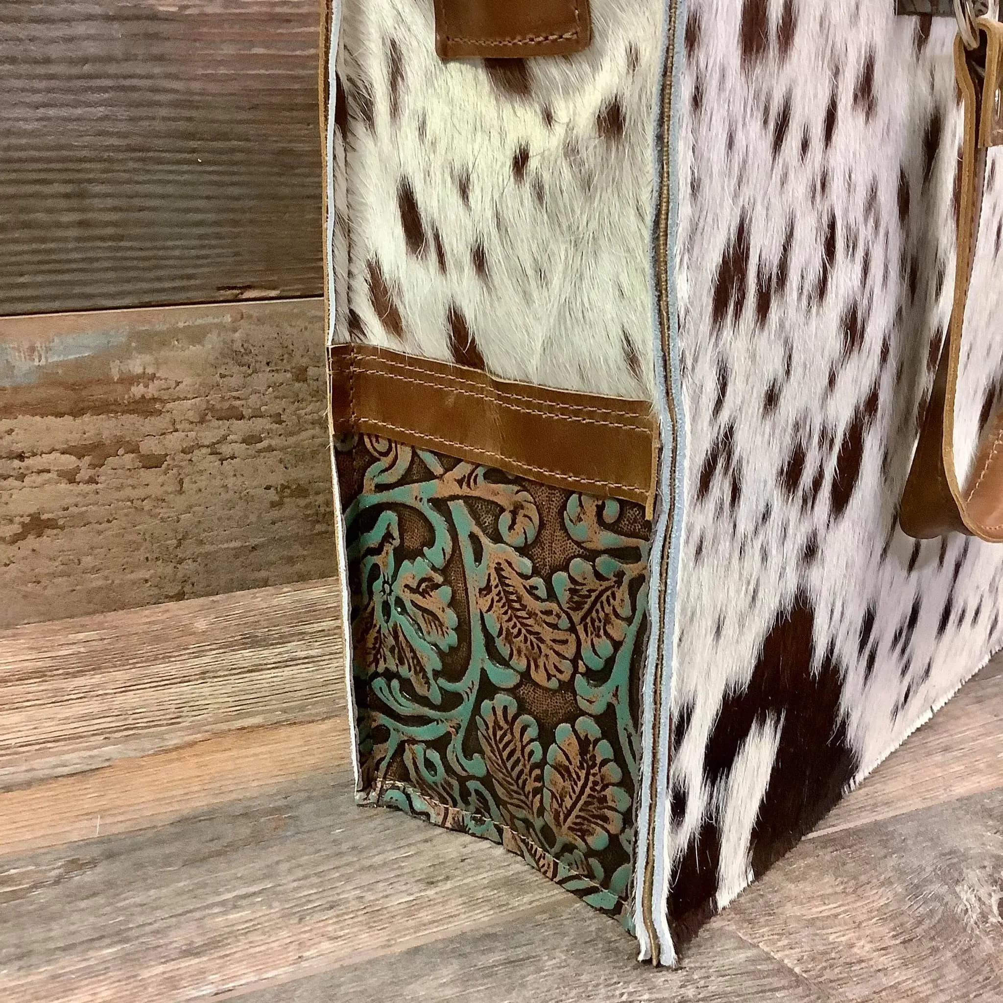 Get Outta Town Hybrid Tote - #31982