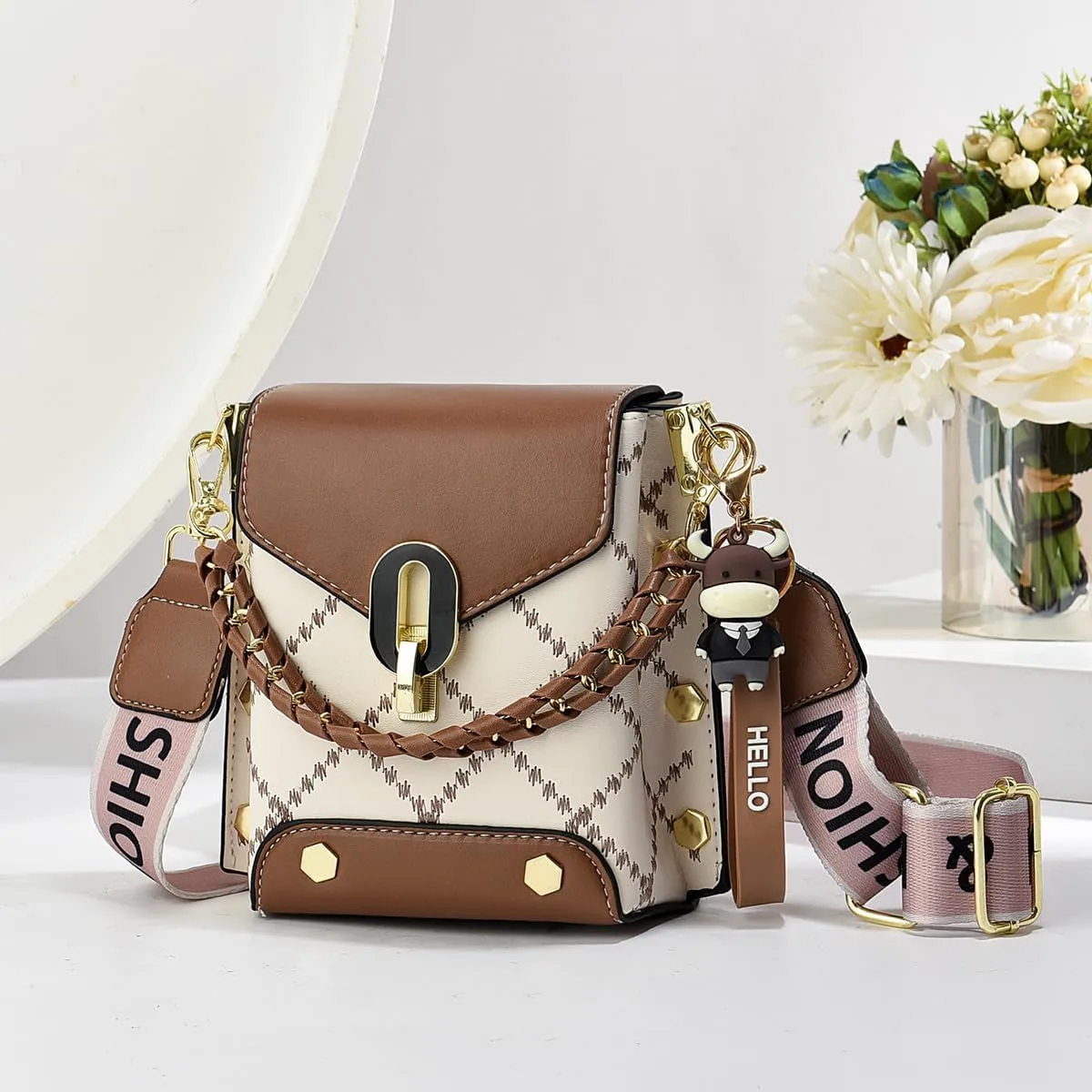 Xiaoyu Small Crossbody Bags for Women Fashion Cell Phone Purse Shoulder Handbags with Wide Strap